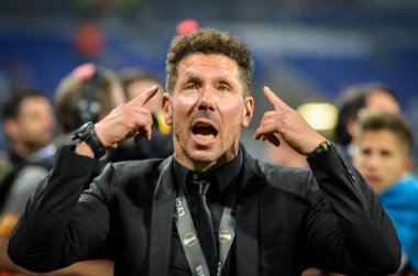 Lyon, Fransa - 16 Mayıs, 2018: Diego Simeone final Uefa Avrupa Ligi Groupama Stadyumu, Fransa Olimpik Marsilya karşı zafer kutluyor