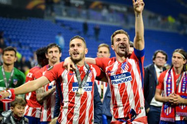 Lyon, Fransa - 16 Mayıs, 2018: Athletico Madrid oyuncular ve Koke ve Gabi final Uefa Avrupa Ligi Groupama Stadyumu, Fransa Olimpik Marsilya karşı zafer kutluyor