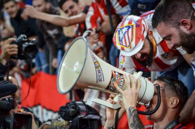 Lyon, Fransa - 16 Mayıs, 2018: Fernando Torres fanlar Groupama Stadyumu, Fransa bir not aldı