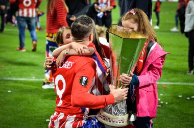 Lyon, Fransa - 16 Mayıs, 2018: Fernando Torres Groupama Stadyumu, Fransa zaferi sonra Uefa Kupası Avrupa Ligi kisses