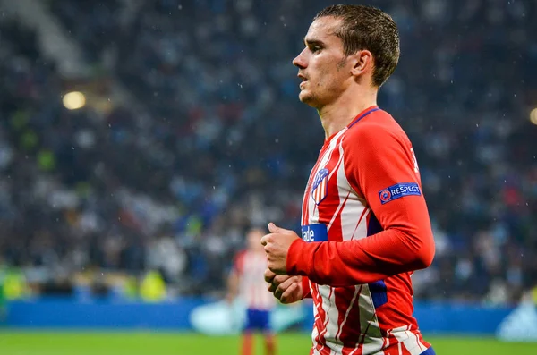 Lyon, Fransa - 16 Mayıs, 2018: Antoine Griezmann arada Atletico Madrid vs Olimpik Marsilya Groupama Stadyumu, Fransa final Uefa Avrupa Ligi maçı sırasında