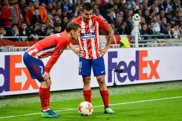 Lyon, Fransa - 16 Mayıs, 2018: Antoine Griezmann ve Angel Correa (R) sırasında final Uefa Avrupa Ligi maç arada Atletico Madrid vs Olimpik Marsilya Groupama Stadyumu, Fransa