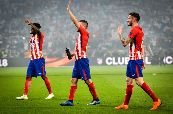 Lyon, Fransa - 16 Mayıs, 2018: Athletico Madrid oyuncular final Uefa Avrupa Ligi Groupama Stadyumu, Fransa Olimpik Marsilya karşı zafer kutluyor