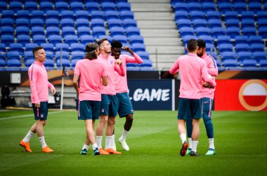 Lyon, Fransa - 16 Mayıs, 2018: eğitim futbolcular final Uefa Avrupa Ligi önce Atletico Madrid Maç Groupama Stadyumu, Fransa