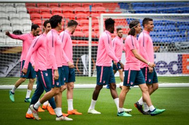 Lyon, Fransa - 16 Mayıs, 2018: eğitim futbolcular final Uefa Avrupa Ligi önce Atletico Madrid Maç Groupama Stadyumu, Fransa