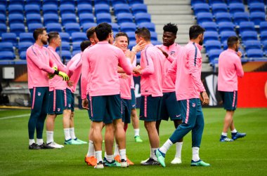 Lyon, Fransa - 16 Mayıs, 2018: eğitim futbolcular final Uefa Avrupa Ligi önce Atletico Madrid Maç Groupama Stadyumu, Fransa