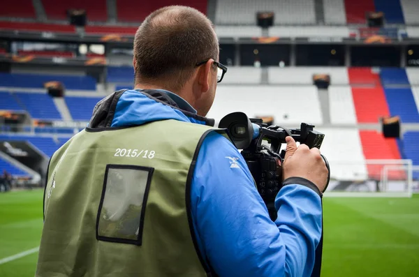 Lyon Fransa Mayıs 2018 Video Operatörleri Stadyumda Ateş Maçtan Önce — Stok fotoğraf