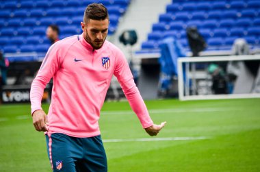Lyon, Fransa - 16 Mayıs, 2018: eğitim futbolcular Atletico Madrid ve Koke önce final Uefa Avrupa Ligi maç Groupama Stadyumu, Fransa