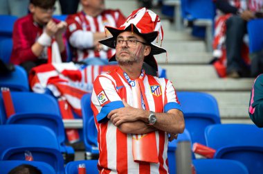 Lyon, Fransa - 16 Mayıs, 2018: Atletico Madrid taraftarları final Uefa Avrupa Ligi sırasında takım maç arada Atletico Madrid vs Groupama Stadyumu, Fransa Olimpik Marsilya standları destek