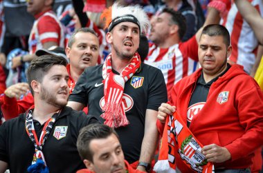 Lyon, Fransa - 16 Mayıs, 2018: Atletico Madrid taraftarları final Uefa Avrupa Ligi sırasında takım maç arada Atletico Madrid vs Groupama Stadyumu, Fransa Olimpik Marsilya standları destek