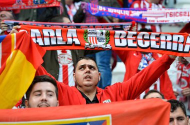 Lyon, Fransa - 16 Mayıs, 2018: Atletico Madrid taraftarları final Uefa Avrupa Ligi sırasında takım maç arada Atletico Madrid vs Groupama Stadyumu, Fransa Olimpik Marsilya standları destek