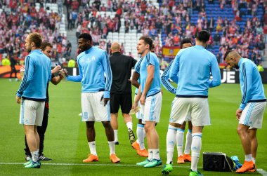 Lyon, Fransa - 16 Mayıs, 2018: futbol oyuncu Olimpik Marsilya eğitim daha önce final Uefa Avrupa Ligi maç Atletico Madrid vs arasında Olimpik Marsilya Groupama Stadyumu, Fransa