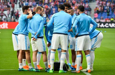 Lyon, Fransa - 16 Mayıs, 2018: futbol oyuncu Olimpik Marsilya eğitim daha önce final Uefa Avrupa Ligi maç Atletico Madrid vs arasında Olimpik Marsilya Groupama Stadyumu, Fransa