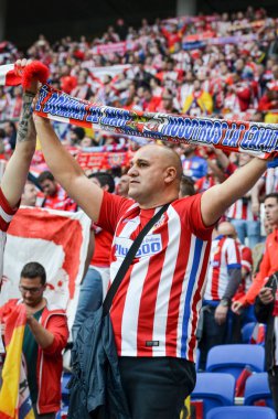 Lyon, Fransa - 16 Mayıs, 2018: Atletico Madrid taraftarları final Uefa Avrupa Ligi sırasında takım maç arada Atletico Madrid vs Groupama Stadyumu, Fransa Olimpik Marsilya standları destek