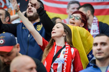 Lyon, Fransa - 16 Mayıs, 2018: Atletico Madrid taraftarları final Uefa Avrupa Ligi sırasında takım maç arada Atletico Madrid vs Groupama Stadyumu, Fransa Olimpik Marsilya standları destek