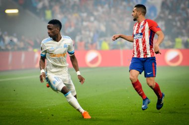 Lyon, Fransa - 16 Mayıs, 2018: Bouna Sarr Atletico Madrid vs Groupama Stadyumu, Fransa Olimpik Marsilya arasında final Uefa Avrupa Ligi maçı sırasında