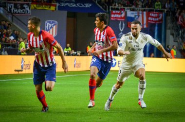 Tallinn, Estonya - 15 Ağustos, 2018: Daniel Carvajal (R) ve son 2018 Uefa Süper Kupası sırasında Lucas Hernandez maç arada Atletico Madrid vs Real Madrid A. Le Coq Arena Stadyumu, Estonya