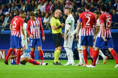 Tallinn, Estonya - 15 Ağustos, 2018: futbolcuların son 2018 Uefa Süper Kupası sırasında maç arada Atletico Madrid vs Real Madrid A. Le Coq Arena Stadyumu, Estonya