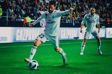 Tallinn, Estonya - 15 Ağustos, 2018: Çifleşme oyuncular final 2018 Uefa Süper Kupa sırasında maç arada Atletico Madrid vs Real Madrid A. Le Coq Arena Stadyumu, Estonya