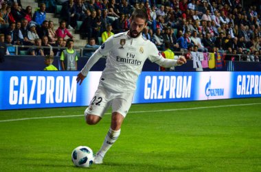 Tallinn, Estonya - 15 Ağustos, 2018: Çifleşme oyuncular final 2018 Uefa Süper Kupa sırasında maç arada Atletico Madrid vs Real Madrid A. Le Coq Arena Stadyumu, Estonya