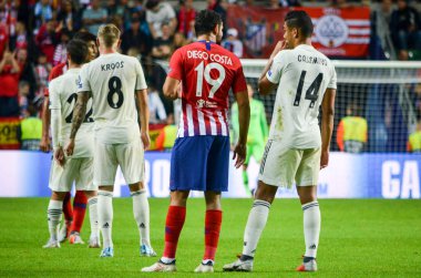 Tallinn, Estonya - 15 Ağustos, 2018: Diego Costa ve Casemiro sırasında son 2018 Uefa Süper Kupası maç arada Atletico Madrid vs Real Madrid A. Le Coq Arena Stadyumu, Estonya