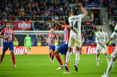 Tallinn, Estonya - 15 Ağustos, 2018: Diego Costa ve Casemiro sırasında son 2018 Uefa Süper Kupası maç arada Atletico Madrid vs Real Madrid A. Le Coq Arena Stadyumu, Estonya