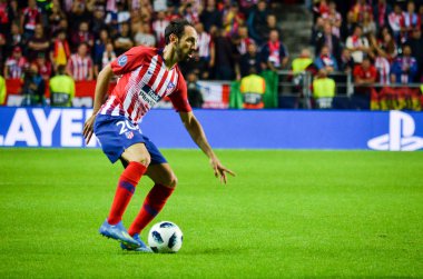 Tallinn, Estonya - 15 Ağustos, 2018: Juanfran oyuncular final 2018 Uefa Süper Kupa sırasında maç arada Atletico Madrid vs Real Madrid A. Le Coq Arena Stadyumu, Estonya