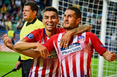 Tallinn, Estonya - 15 Ağustos, 2018: Angel Correa ve Koke kutlamak Atletico Madrid vs Real Madrid, Estonya arasında final 2018 Uefa Süper Kupası maçı sırasında gol