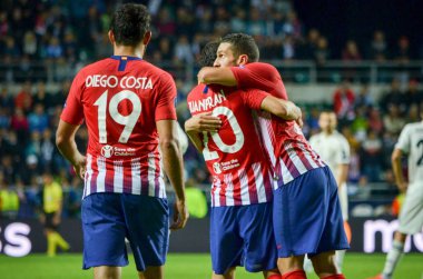 Tallinn, Estonya - 15 Ağustos, 2018: Athletico Madrid oyuncular final 2018 Uefa süper kupa maçında Atletico Madrid vs Real Madrid, Estonya arasında sırasında amaç kutlamak