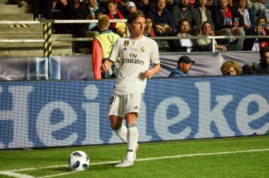 Tallinn, Estonya - 15 Ağustos, 2018: Luka Modric final sırasında 2018 Uefa Süper Kupası maç arada Atletico Madrid vs Real Madrid A. Le Coq Arena Stadyumu, Estonya