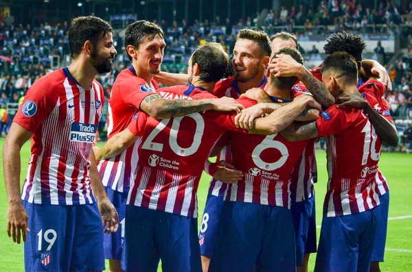 Tallinn, Estonya - 15 Ağustos, 2018: Athletico Madrid oyuncular final 2018 Uefa süper kupa maçında Atletico Madrid vs Real Madrid, Estonya arasında sırasında amaç kutlamak