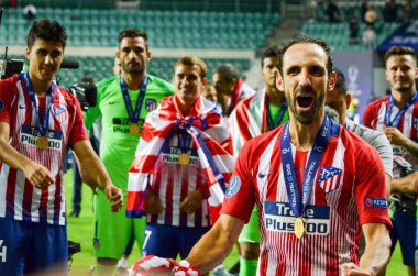 Tallinn, Estonya - 15 Ağustos, 2018: Juanfran son 2018 Uefa Süper Kupası maç sonra Estonya Uefa Süper Kupası 2018 kazanarak zaferi kutlamak