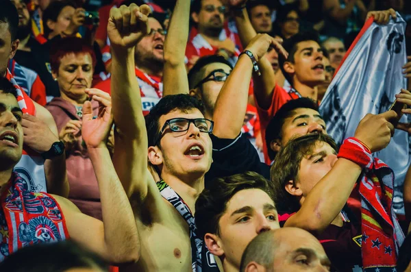 Tallinn Estonia Agustus 2018 Fans Atletico Madrid Merayakan Kemenangan Dengan — Stok Foto