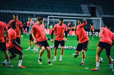 Tallinn, Estonya - 15 Ağustos, 2018: son 2018 Uefa Süper Kupası maç önce Atletico Madrid vs Real Madrid, Estonya arasında Real Madrid futbol oyuncuların eğitim