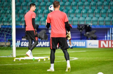 Tallinn, Estonya - 15 Ağustos, 2018: son 2018 Uefa Süper Kupası maç önce Atletico Madrid vs Real Madrid, Estonya arasında Real Madrid futbol oyuncuların eğitim