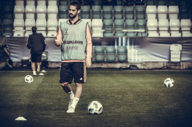 Tallinn, Estonya - 15 Ağustos, 2018: son 2018 Uefa Süper Kupası maç önce Atletico Madrid vs Real Madrid, Estonya arasında Real Madrid futbol oyuncuların eğitim