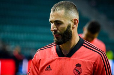 Tallinn, Estonya - 15 Ağustos, 2018: Karim Benzema final sırasında 2018 Uefa Süper Kupası maç arada Atletico Madrid vs Real Madrid A. Le Coq Arena Stadyumu, Estonya