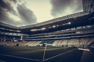 Lviv , Ukrayna - 10 Ağustos 2018: Slovakya ve Ukrayna, Ukrayna milli takımları arasında Uefa Uluslar Ligi grup seçimi sırasında boş stadyum Arena Lviv genel görünümü