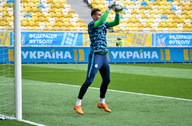 Lviv , Ukrayna - 10 Ağustos 2018: Arena Lviv, Ukrayna'da Slovakya ve Ukrayna milli takımları arasında Uefa Uluslar Ligi grup seçimi sırasında Martin Dubravka