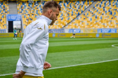 Lviv , Ukrayna - 10 Ağustos 2018: Andriy Yarmolenko, Slovakya ve Ukrayna milli takımları arasında Arena Lviv, Ukrayna'da oynanan Uefa Uluslar Ligi grup seçimi sırasında