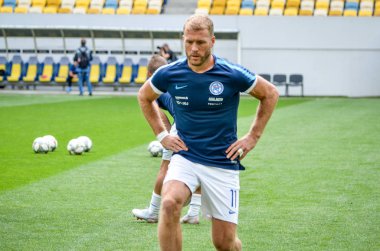 Lviv , Ukrayna - 10 Ağustos 2018: Adam Nemec, Slovakya ve Ukrayna milli takımları arasında Arena Lviv, Ukrayna'da oynanan Uefa Uluslar Ligi grup seçimi sırasında