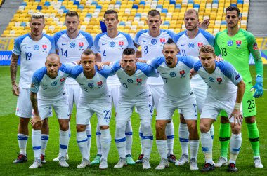 Lviv , Ukrayna - 10 Ağustos 2018: Slovakya ve Ukrayna milli takımları arasında Uefa Uluslar Ligi grup seçimi sırasında Slovakya Milli Takımı'nın genel takım fotoğrafı