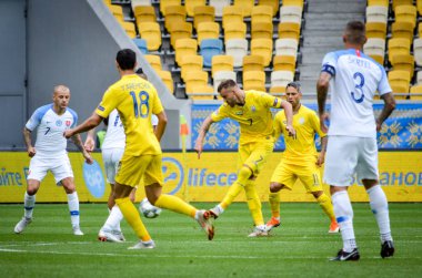 Lviv , Ukrayna - 10 Ağustos 2018: Andriy Yarmolenko Slovakya ve Ukrayna, Ukrayna milli takımları arasında Uefa Uluslar Ligi grup seçimi sırasında