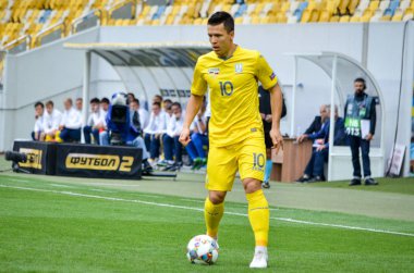 Lviv , Ukrayna - 10 Ağustos 2018: Avrupa Ligi grup seçimi sırasında Slovakya ve Ukrayna milli takımları arena da Lviv, Ukrayna