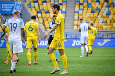 Lviv , Ukrayna - 10 Ağustos 2018: Roma Yaremchuk, Slovakya ve Ukrayna milli takımları arasında Arena Lviv, Ukrayna'da oynanan Uefa Uluslar Ligi grup seçimi sırasında