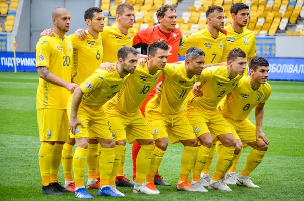 리비우 우크라이나 2018 슬로바키아와 우크라이나의 대표팀 사이의 Uefa 네이션스 리그의 — 스톡 사진
