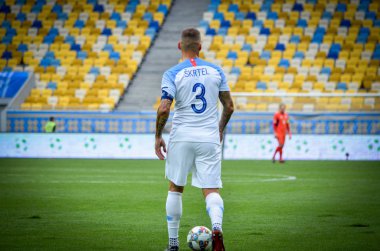 Lviv , Ukrayna - 10 Ağustos 2018: Slovakya ve Ukrayna, Ukrayna milli takımları arasında Uefa Uluslar Ligi grup seçimi sırasında Martin Skrtel