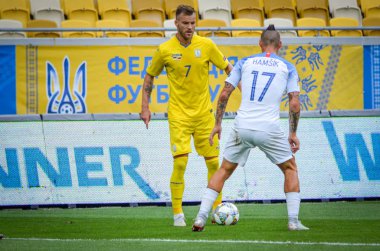Lviv , Ukrayna - 10 Ağustos 2018: Marek Hamsik, Slovakya ve Ukrayna milli takımları arasında Arena Lviv, Ukrayna'da oynanan Uefa Uluslar Ligi grup seçimi sırasında