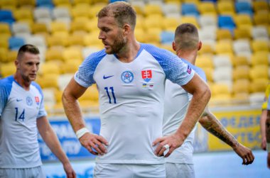 Lviv , Ukrayna - 10 Ağustos 2018: Adam Nemec, Slovakya ve Ukrayna milli takımları arasında Arena Lviv, Ukrayna'da oynanan Uefa Uluslar Ligi grup seçimi sırasında