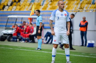 Lviv , Ukrayna - 10 Ağustos 2018: Vladimir Weiss, Slovakya ve Ukrayna milli takımları arasında Arena Lviv, Ukrayna'da oynanan Uefa Uluslar Ligi grup seçimi sırasında